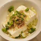 春きゃべつと湯豆腐